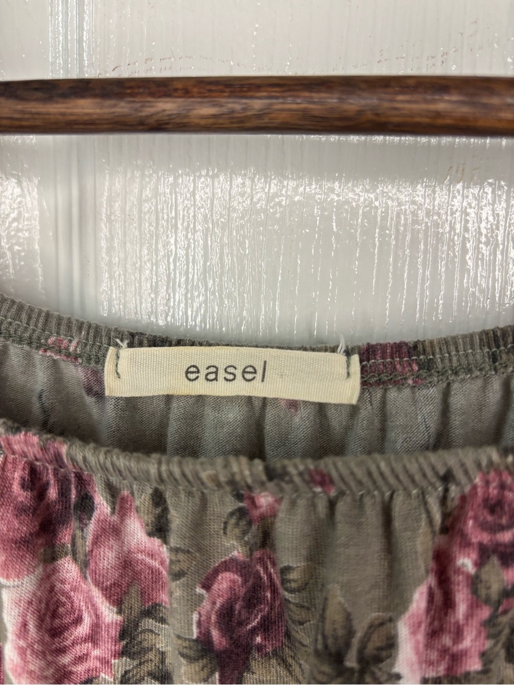easel Sage Floral Off-Shoulder Tunic with Pink Roses - Picture 3 of 4